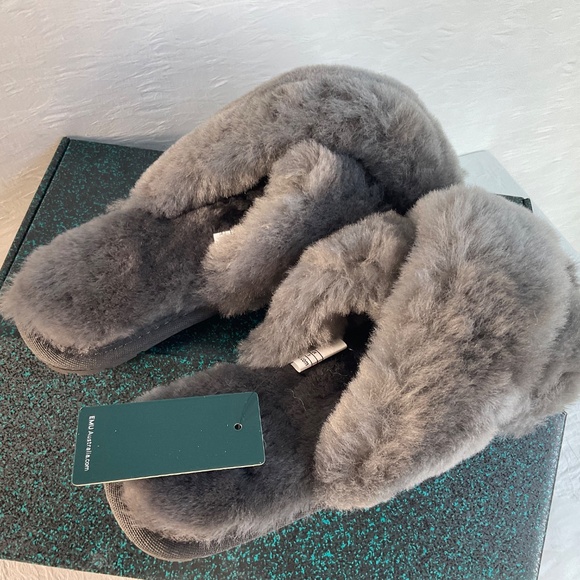 EMU Australia Mayberry Natural Sheepskin Slipper in Charcoal Sz 9 (fits … - Picture 7 of 16